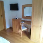 게스트하우스 Gaestehaus Im Tal 18