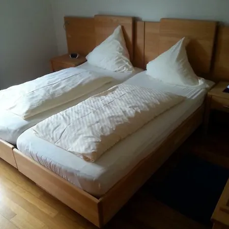 Pensión Gaestehaus Im Tal 18 Hellenthal